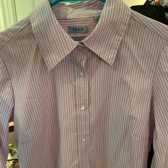IZOD Blouse Size small - Picture 2 of 6